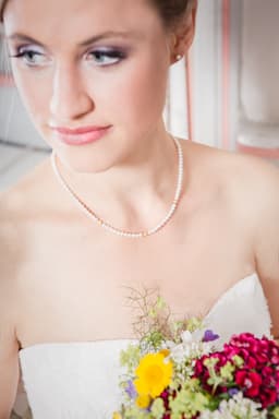 Perlencollier 1